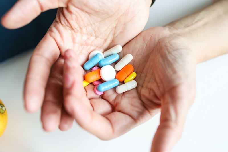 insieme di farmaci fotosensibili che non possono essere assunti se si fa la luce pulsata